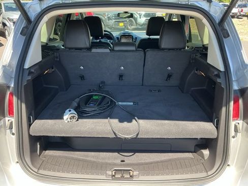 Used 2015 Ford C-MAX Energi SEL w/ Equipment Group 302A FWD image 23
