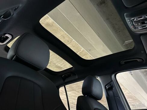 Certified 2022 Mercedes-Benz EQB 350 4MATIC image 20