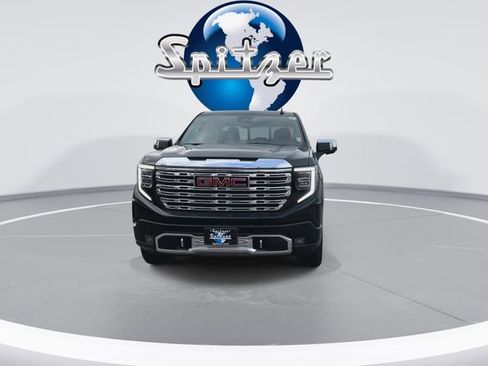 New 2025 GMC Sierra 1500 Denali w/ Denali Reserve Package image 3