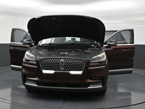 Used 2020 Lincoln Aviator Reserve w/ Elements Package Plus RWD image 32
