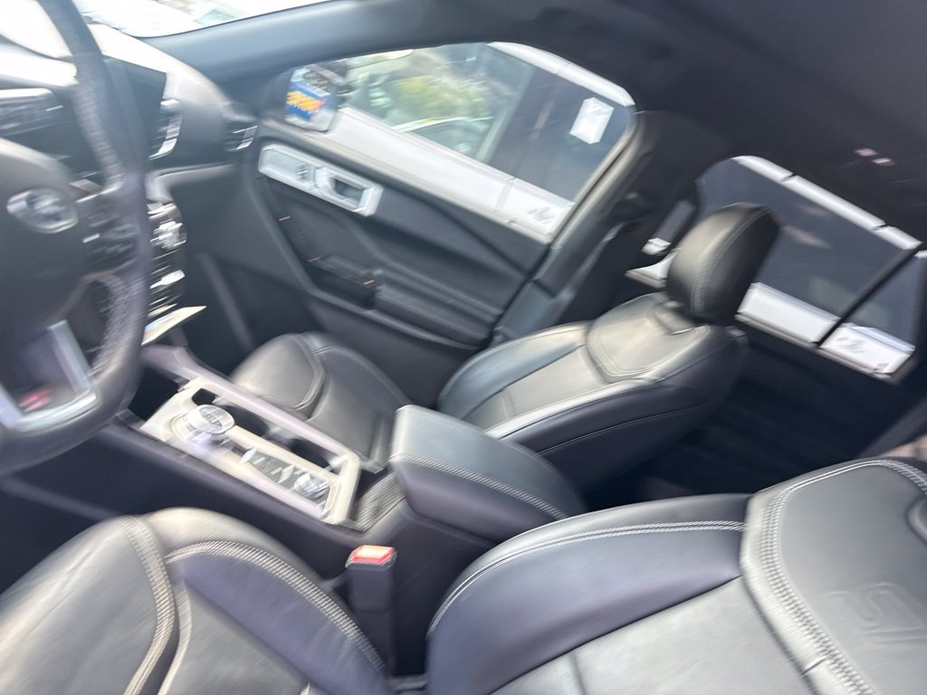 Used 2022 Ford Explorer ST w/ Equipment Group 401A AWD/4WD image 13