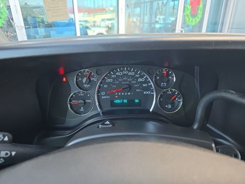 Used 2023 Chevrolet Express 3500 LS image 14