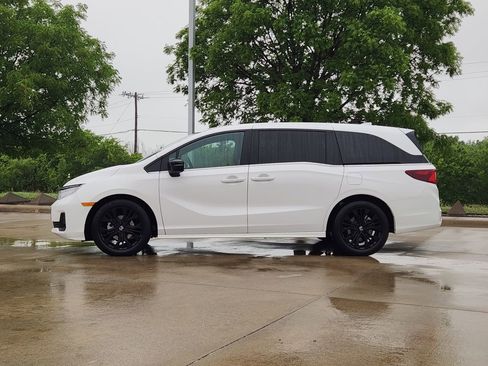 Used 2025 Honda Odyssey Sport-L image 4