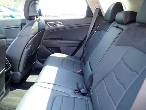 Used 2026 Kia Sportage SX AWD/4WD image 14