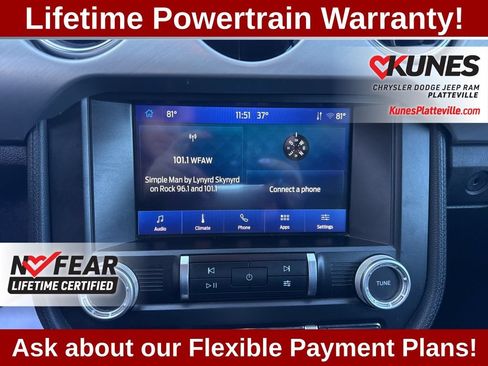 Used 2023 Ford Mustang Convertible RWD image 31