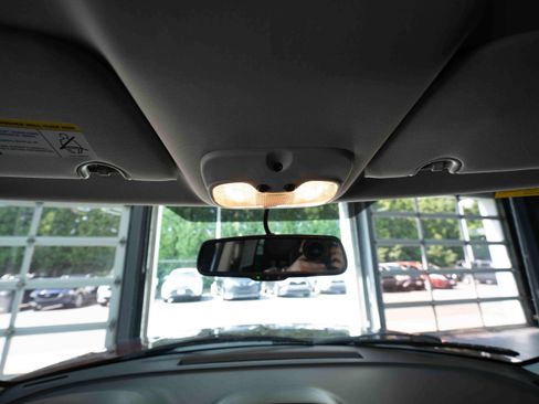 Used 2014 Jeep Patriot Limited FWD image 17