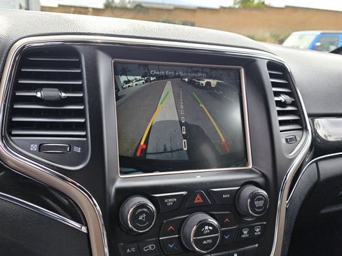 Used 2016 Jeep Grand Cherokee Limited 75th Anniversary image 17