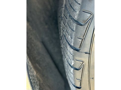 Used 2018 Ford Fusion SE w/ Equipment Group 201A FWD image 10