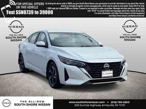 Used 2025 Nissan Sentra SV w/ Trunk Package FWD image 1