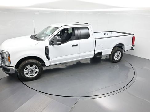 New 2026 Ford F350 XLT RWD image 40