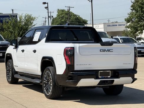 Used 2026 GMC Sierra EV Denali AWD/4WD image 5