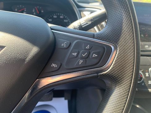 Used 2024 Chevrolet Malibu LT FWD image 28
