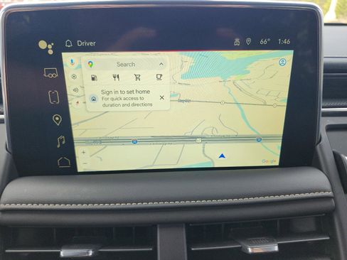 Certified 2024 GMC Yukon XL SLT w/ SLT Premium Package image 18