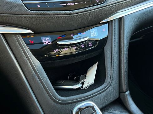 Used 2018 Cadillac XT5 Luxury w/ Driver Awareness Package image 42