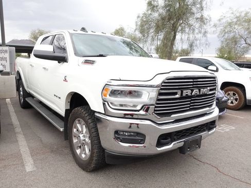 Used 2019 RAM 2500 Laramie AWD/4WD image 1