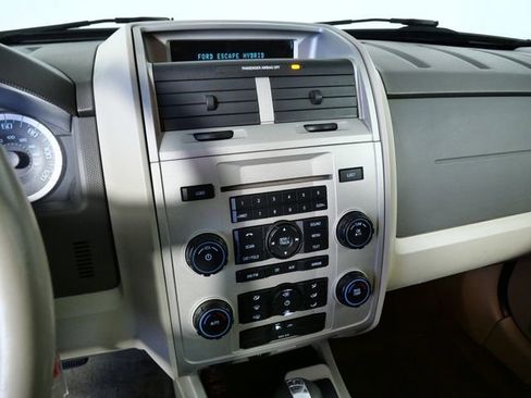 Used 2010 Ford Escape Hybrid image 18