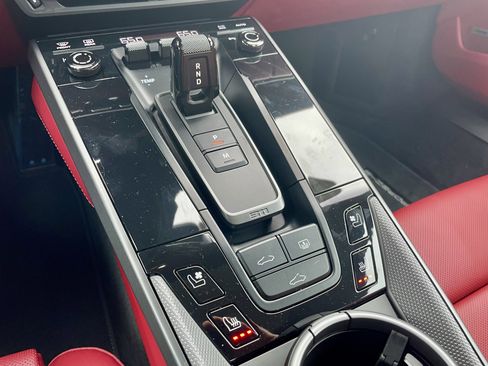 Used 2024 Porsche 911 Carrera 4 image 20