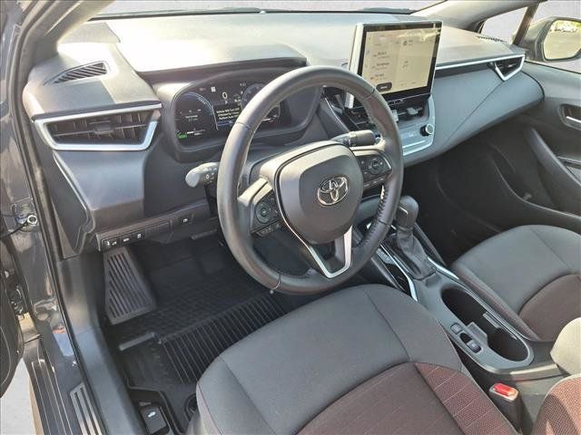 Certified 2026 Toyota Corolla SE w/ SE Premium Package FWD image 10