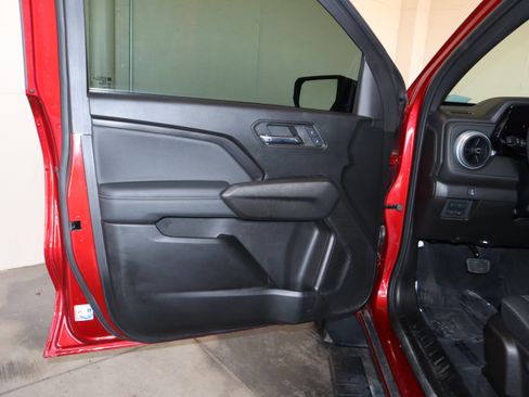 Used 2024 Chevrolet Colorado LT w/ Advanced Trailering Package image 32