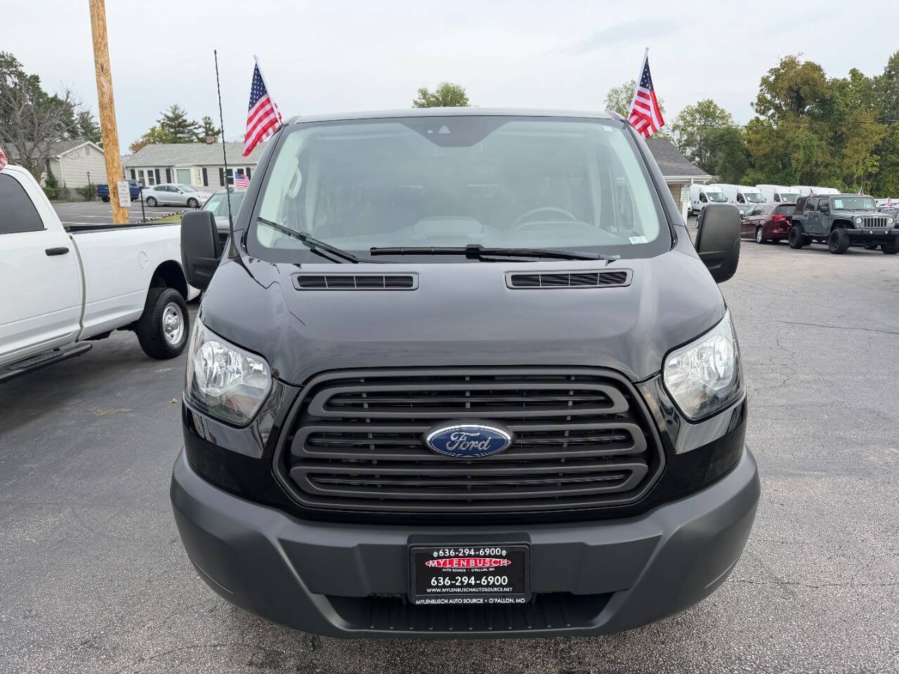 Used 2018 Ford Transit 350 XL RWD image 3