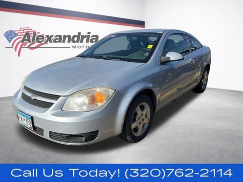 Used 2008 Chevrolet Cobalt LT FWD image 1