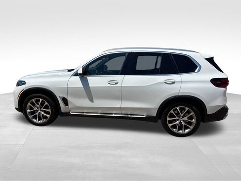 Used 2026 BMW X5 xDrive40i AWD/4WD image 2