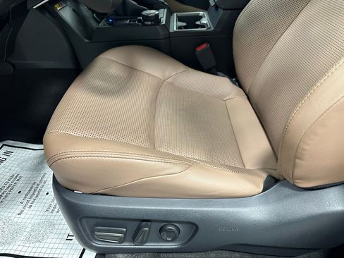 Used 2025 Toyota 4Runner Limited image 13