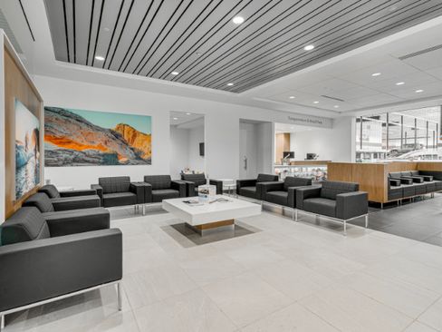 Used 2015 Chevrolet Silverado 1500 LTZ AWD/4WD image 40