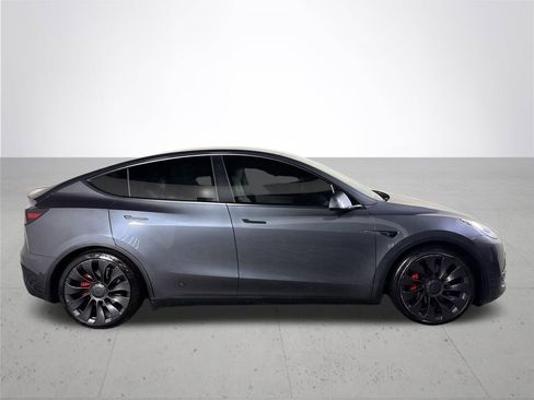 Used 2020 Tesla Model Y Long Range image 5