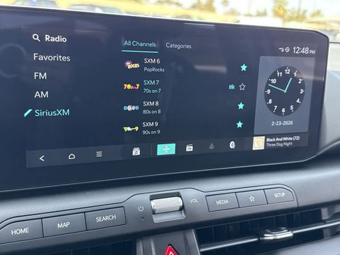 Used 2025 Kia K4 LXS image 21