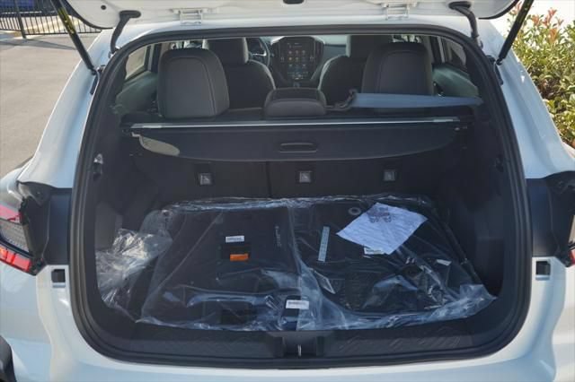 Used 2025 Subaru Crosstrek 2.5i Limited AWD/4WD image 11