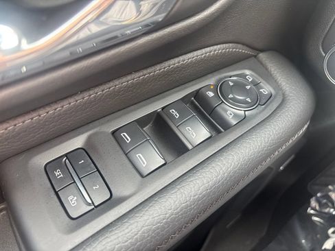 Used 2024 GMC Yukon Denali w/ Max Trailering Package AWD/4WD image 18