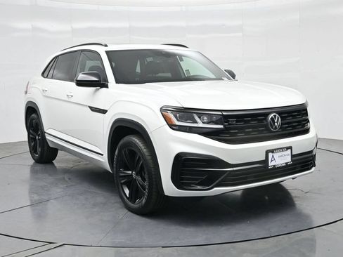 Used 2023 Volkswagen Atlas Cross Sport SEL R-Line AWD/4WD image 59