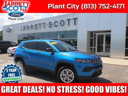 Used 2025 Jeep Compass Sport w/ Mopar Graphics Package