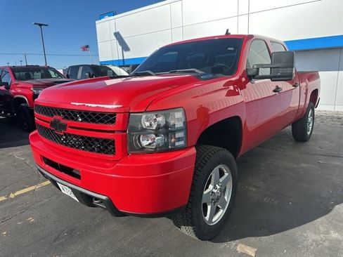 Used 2014 Chevrolet Silverado 2500 LT w/ Convenience Package image 7