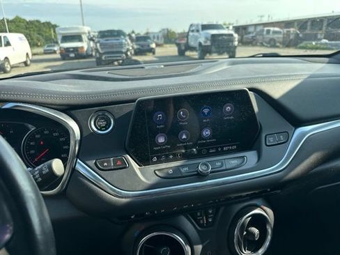 Used 2020 Chevrolet Blazer LT FWD image 11