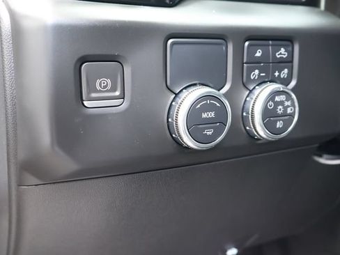 Used 2023 GMC Sierra 1500 Denali RWD image 25