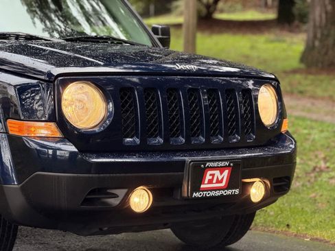 Used 2016 Jeep Patriot Sport image 10