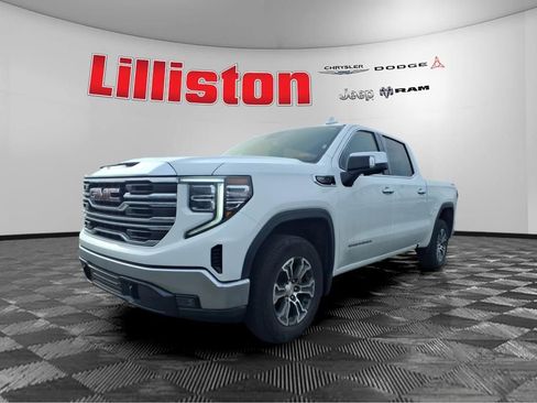 Used 2024 GMC Sierra 1500 SLT image 5