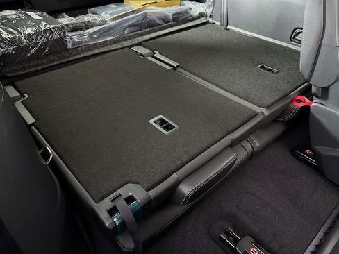 New 2026 Volkswagen Atlas SEL image 27