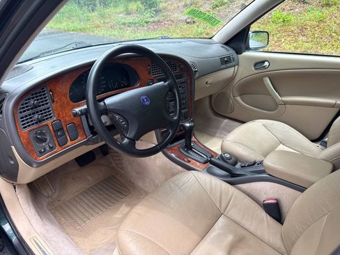 Used 2000 Saab 9-5 2.3T FWD image 11