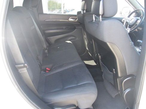 Used 2014 Jeep Grand Cherokee Laredo w/ Quick Order Package 23E image 13