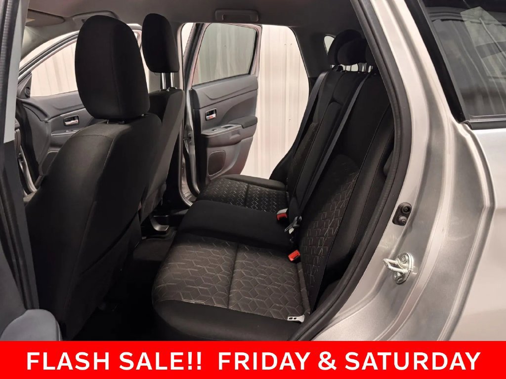 Used 2024 Mitsubishi Outlander Sport ES AWD/4WD image 35