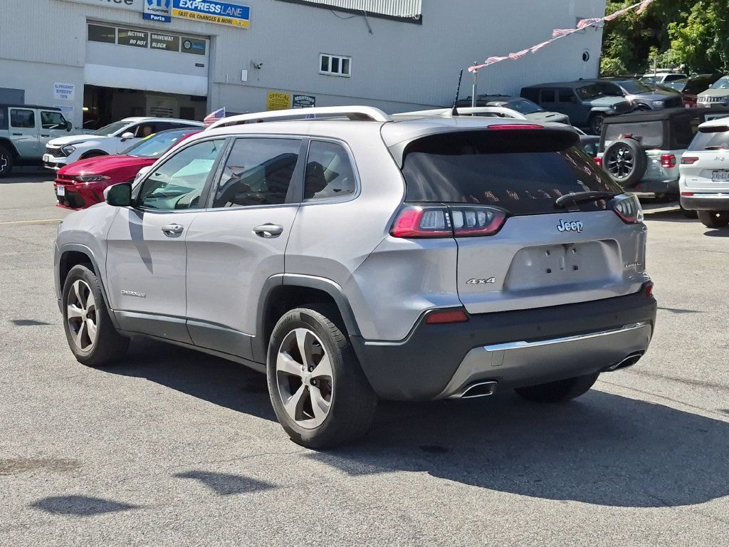 Used 2020 Jeep Cherokee Limited AWD/4WD image 9