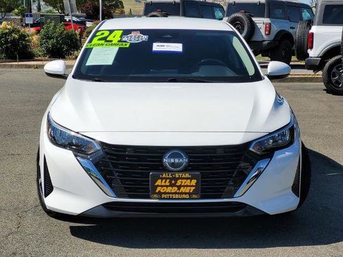 Used 2024 Nissan Sentra S FWD image 2