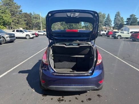Used 2016 Ford Fiesta SE w/ Equipment Group 201A FWD image 12
