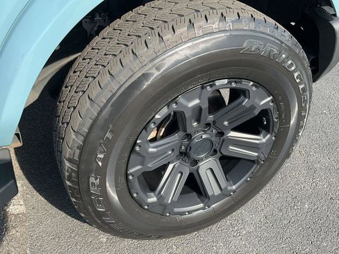 Used 2022 Ford Bronco Outer Banks image 6