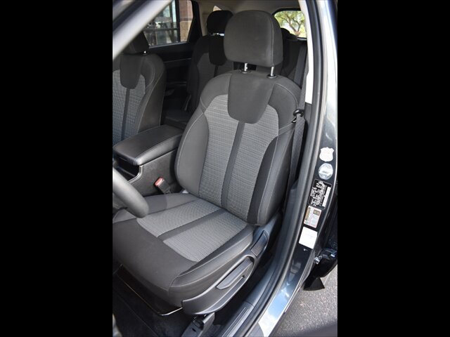 Used 2022 Kia Sorento LX AWD/4WD image 14