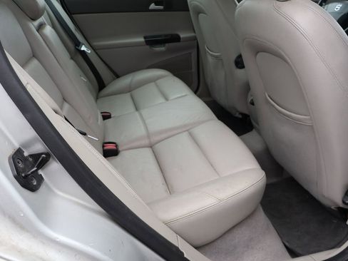 Used 2007 Volvo S40 2.4i image 8