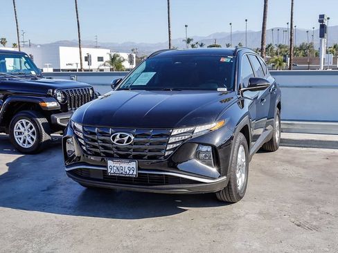Used 2023 Hyundai Tucson SEL FWD image 4